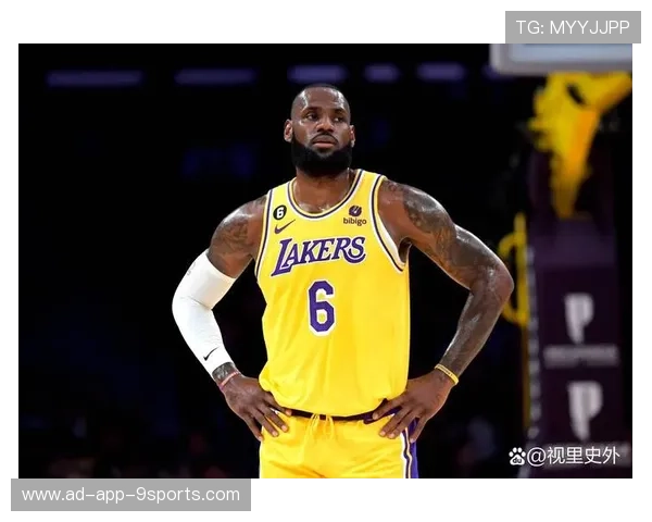 “传奇回顾：詹姆斯生涯最经典的五场比赛”，詹姆斯10大经典比赛