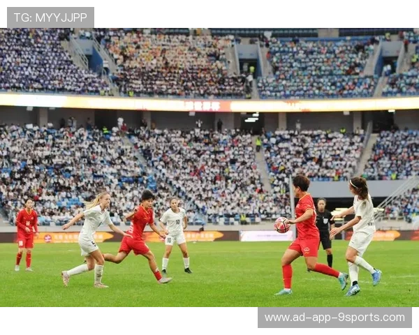 “校园足球文化节盛大开幕，推动全民体育运动”，校园足球文化节标语